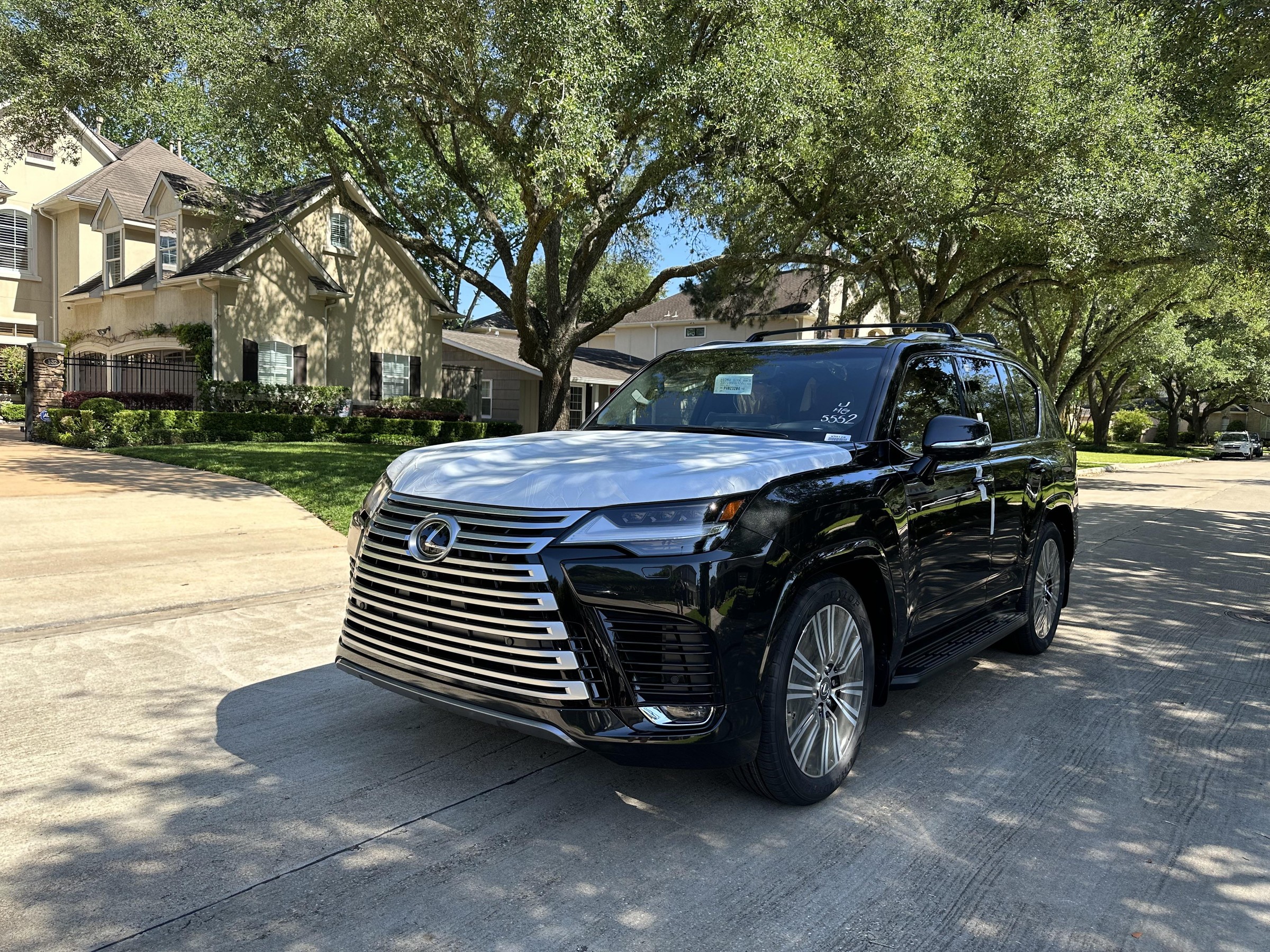 2023 Lexus LX 600 Luxury